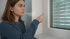 Najčastejšie príčiny prievanov v oknách a spôsoby ich odstránenia vlastnými silami.