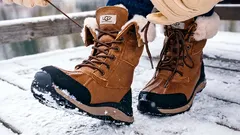 Pohodlie, teplo a istota: akú zimnú obuv zvoliť pre staršie nohy?